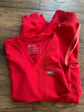 Figs Red V-Neck Scrub Top & Drawstring Pants